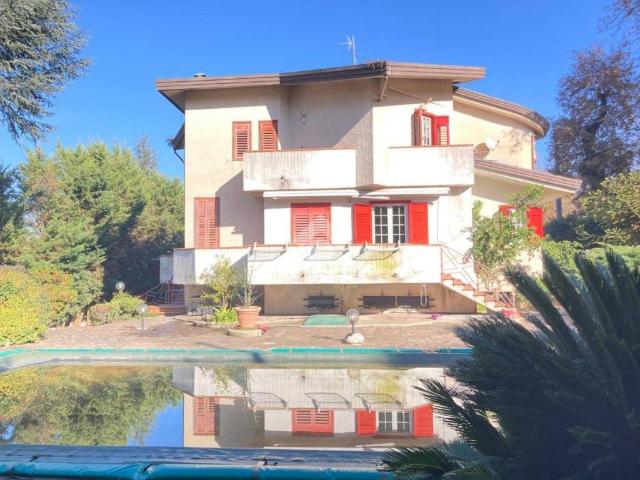 Villa Indipendente in vendita a San Nicola Manfredi, Campania