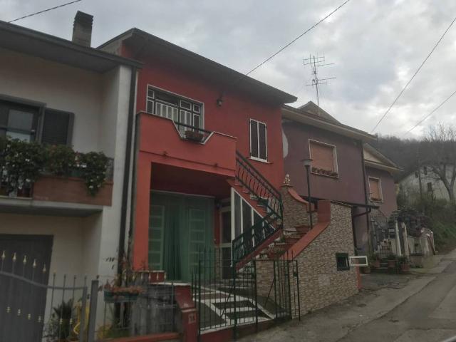 Villa Indipendente in vendita a San Nicola Manfredi, Campania