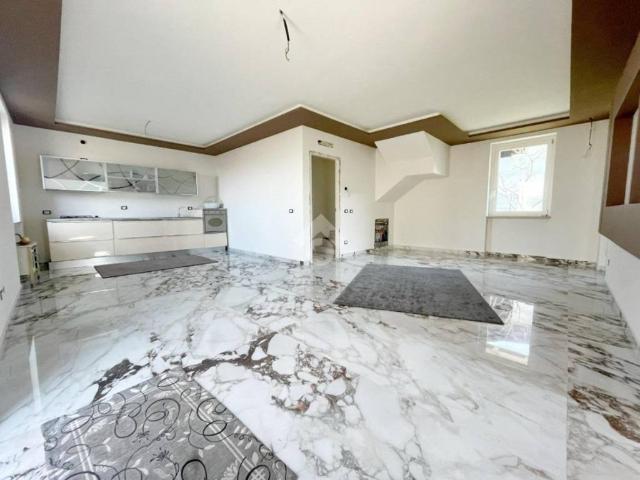 Villa Indipendente in vendita a San Paolo, Lombardia