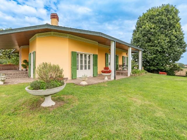 Villa Indipendente in vendita a San Paolo, Lombardia