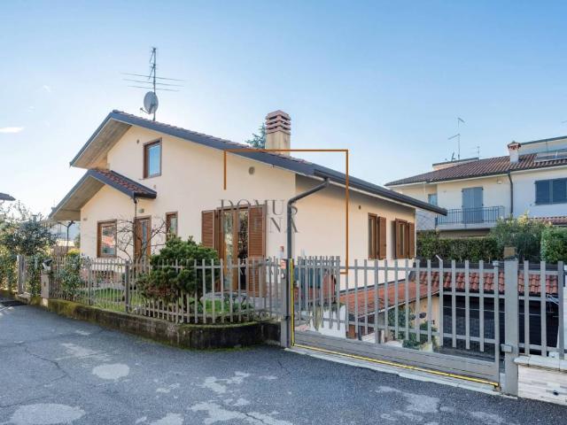 Villa Indipendente in vendita a San Paolo D'argon, Lombardia