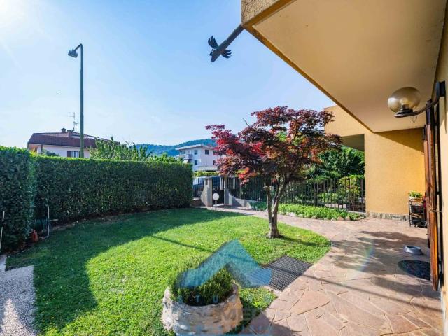 Villa Indipendente in vendita a San Paolo D'argon, Lombardia