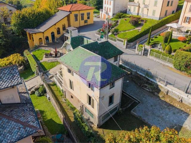 Villa Indipendente in vendita a Comunità Montana della Valle Brembana, San Pellegrino Terme