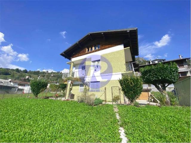 Villa Indipendente in vendita a Comunità Montana della Valle Brembana, San Pellegrino Terme