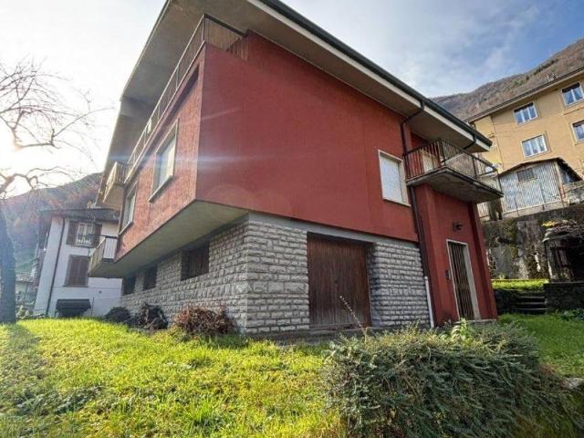 Villa Indipendente in vendita a Comunità Montana della Valle Brembana, San Pellegrino Terme