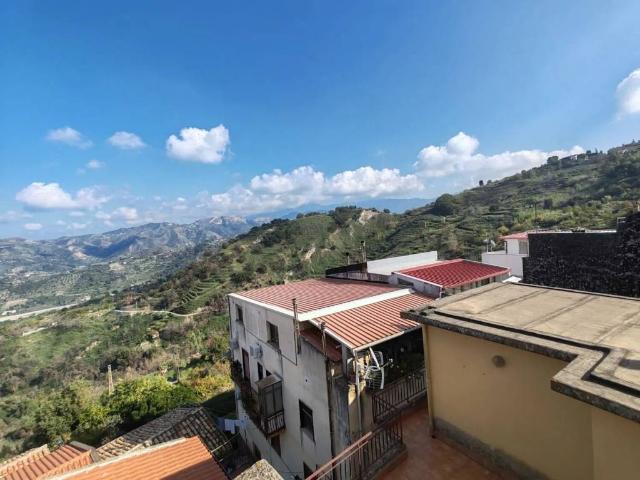 Villa Indipendente in vendita a San Pier Niceto, Sicilia