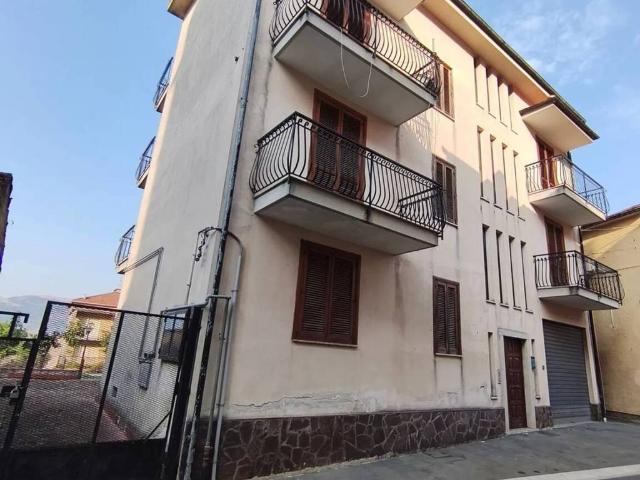 Villa Indipendente in vendita a San Pietro Al Tanagro, Campania
