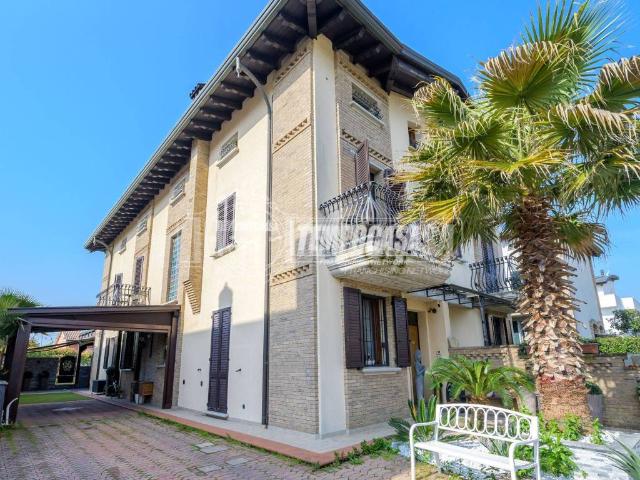 Villa Indipendente in vendita a Unione Reno Galliera, San Pietro In Casale