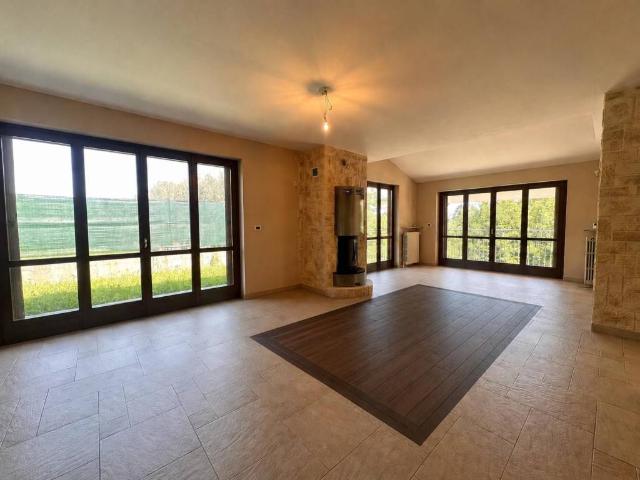 Villa Indipendente in vendita a Piemonte, Torino