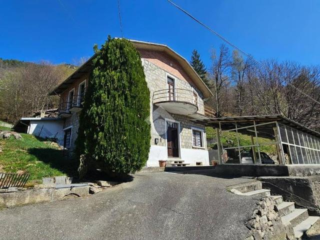 Villa Indipendente in vendita a Piemonte, Torino