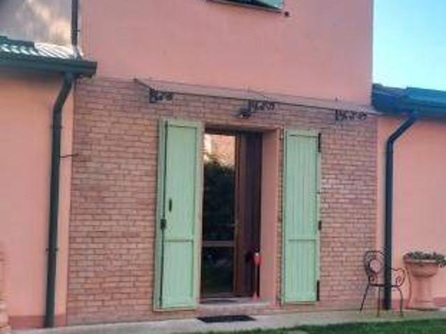 Villa Indipendente in vendita a Val d’Enza, Re