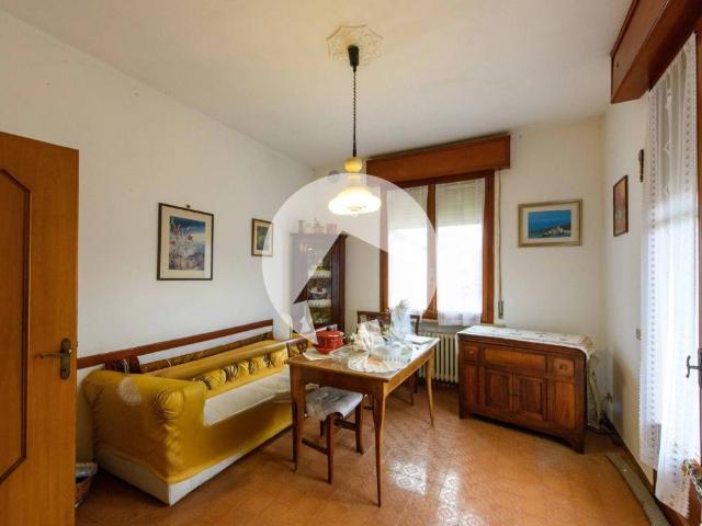 Villa Indipendente in vendita a Val d’Enza, Re