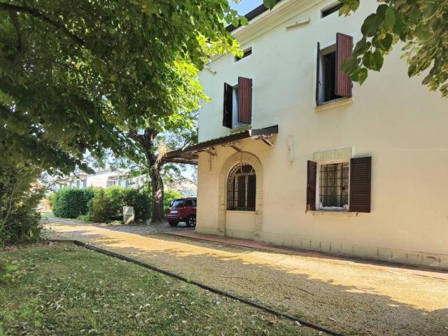 Villa Indipendente in vendita a Unione Comuni Modenesi Area Nord, San Possidonio