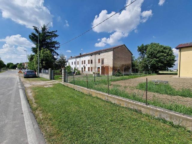 Villa Indipendente in vendita a Unione Comuni Modenesi Area Nord, San Possidonio