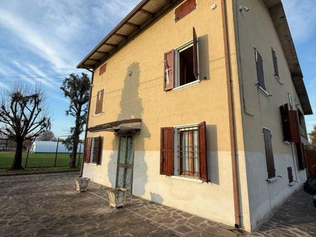 Villa Indipendente in vendita a Unione Comuni Modenesi Area Nord, San Prospero
