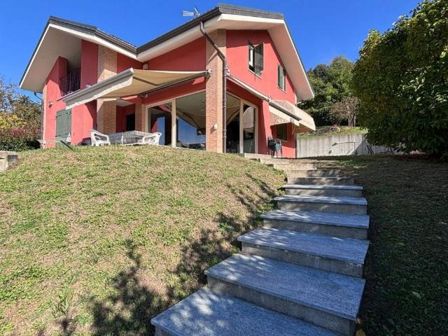 Villa Indipendente in vendita a Piemonte, Torino