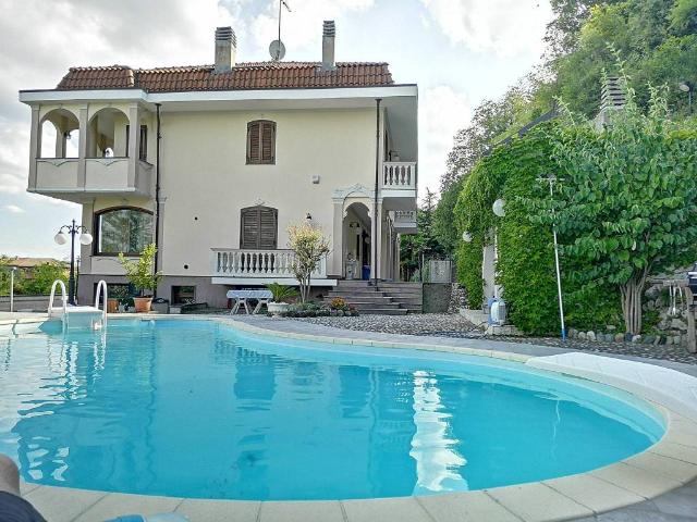 Villa Indipendente in vendita a Piemonte, Torino