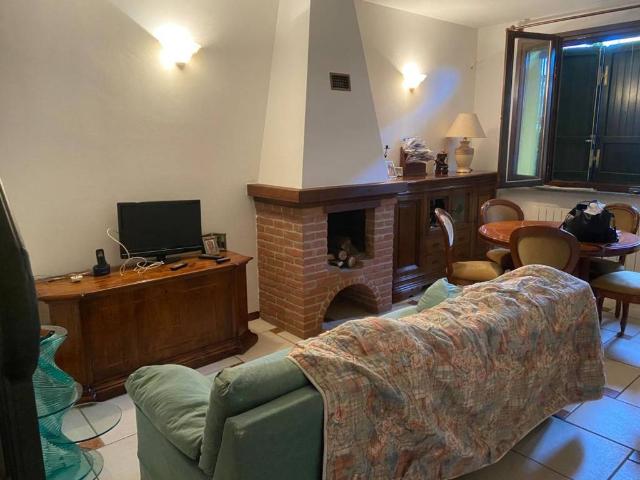 Villa Indipendente in vendita a San Rocco Al Porto, Lombardia