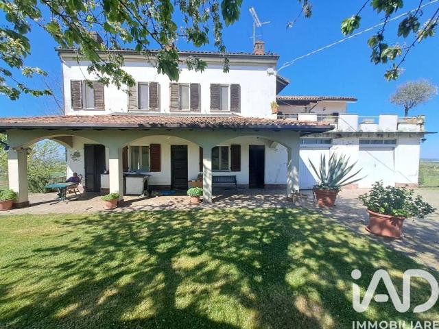 Villa Indipendente in vendita a Piemonte, Alessandria