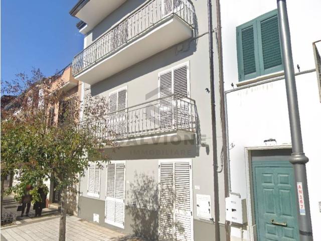 Villa Indipendente in vendita a San Salvatore Telesino, Campania