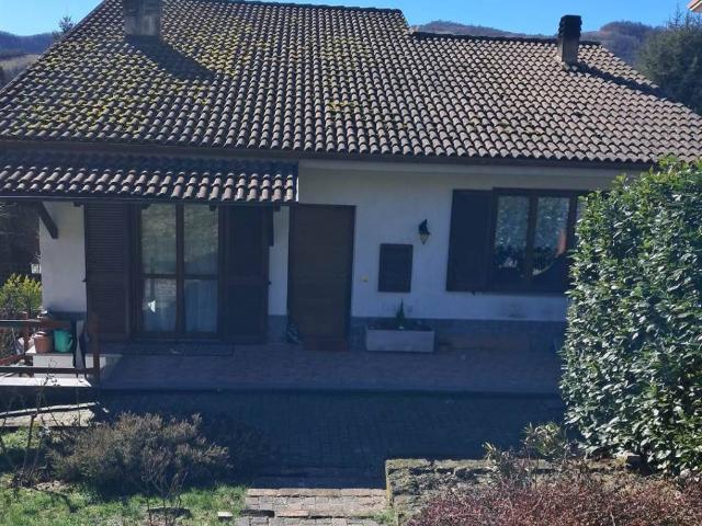 Villa Indipendente in vendita a Piemonte, Alessandria