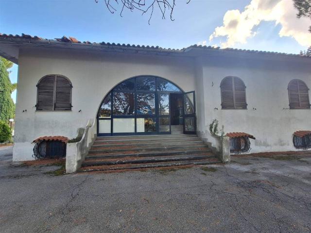 Villa Indipendente in vendita a Marche, Macerata