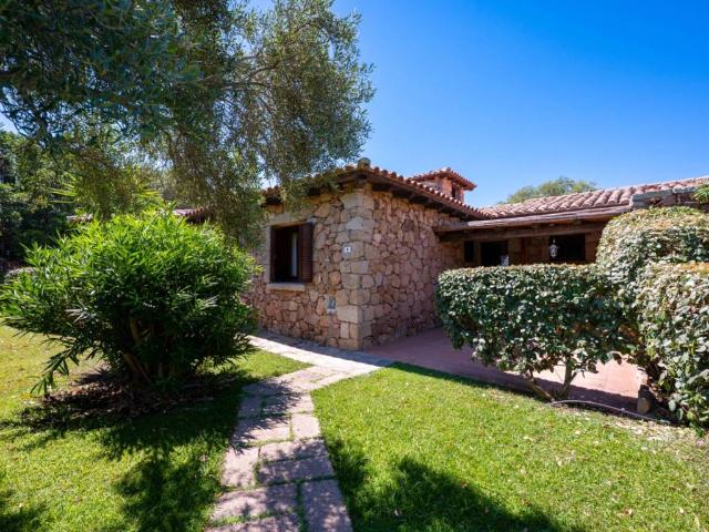 Villa Indipendente in vendita a Puntaldia, Sardigna/Sardegna