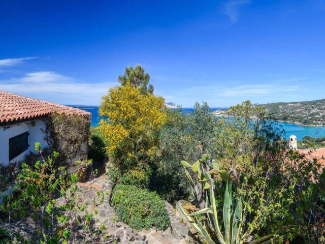 Villa Indipendente in vendita a Porto San Paolo, Sassari