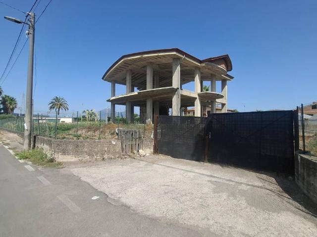 Villa Indipendente in vendita a San Valentino Torio, Campania