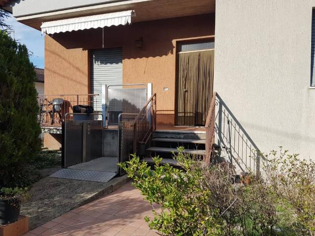 Villa Indipendente in vendita a San Venanzo, Terni