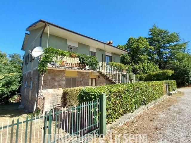 Villa Indipendente in vendita a San Venanzo, Umbria
