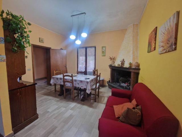 Villa Indipendente in vendita a San Venanzo, Umbria
