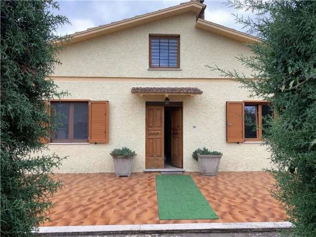 Villa Indipendente in vendita a San Venanzo, Umbria