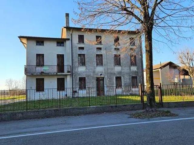 Villa Indipendente in vendita a San Vendemiano, Veneto