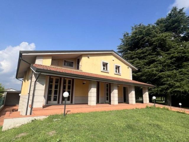 Villa Indipendente in vendita a San Vito Al Tagliamento, Friuli-Venezia Giulia