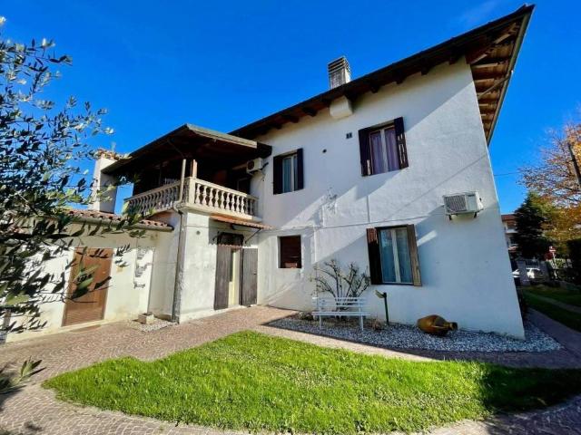 Villa Indipendente in vendita a Borgo Taliano, San Vito Al Tagliamento