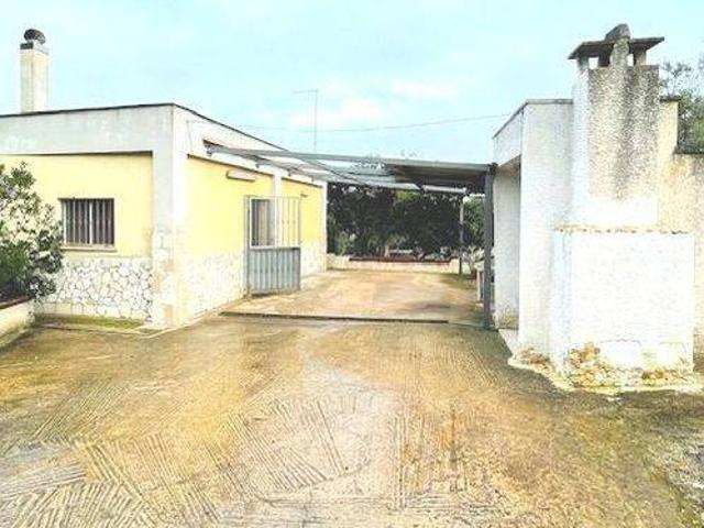 Villa Indipendente in vendita a Puglia, Brindisi