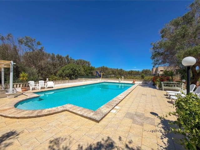 Villa Indipendente in vendita a Puglia, Brindisi