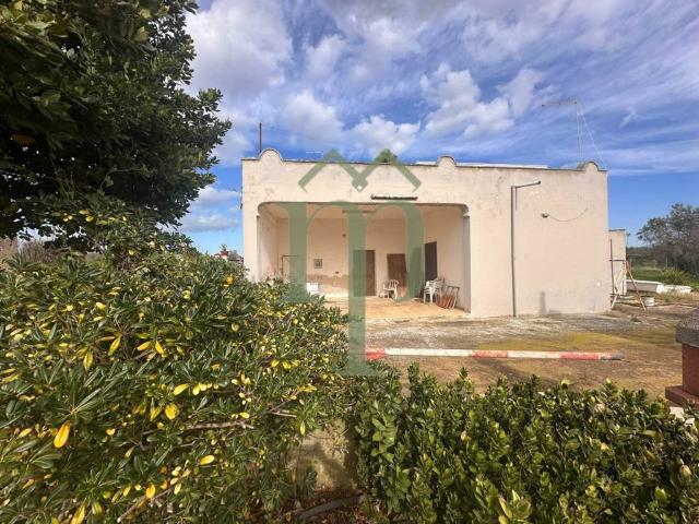 Villa Indipendente in vendita a Puglia, Brindisi