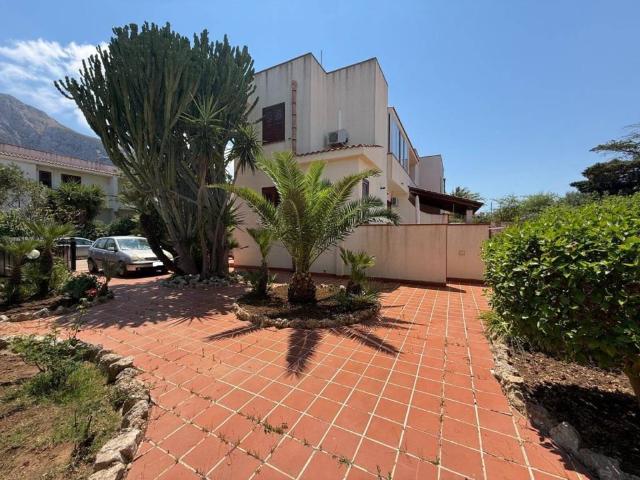 Villa Indipendente in vendita a San Vito Lo Capo, Sicilia