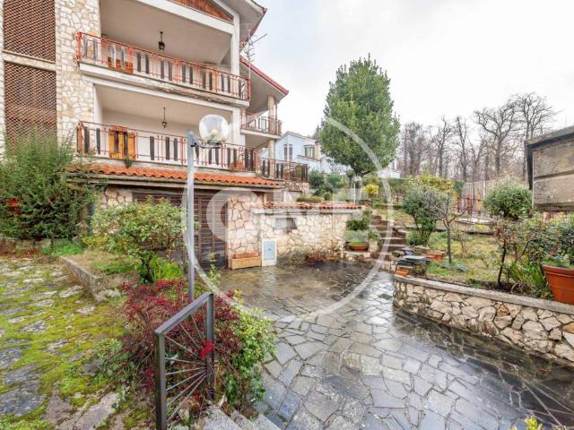 Villa Indipendente in vendita a Roma Capitale, Lazio