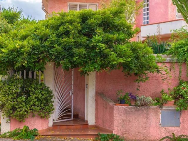 Villa Indipendente in vendita a San Vito, Sardigna/Sardegna