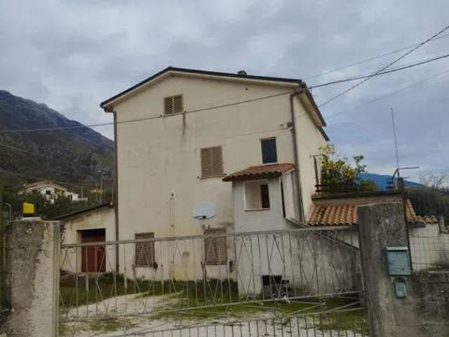 Villa Indipendente in vendita a San Vittore Del Lazio, Lazio