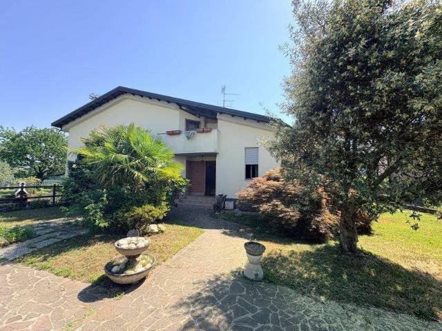 Villa Indipendente in vendita a San Vittore Olona, Milano