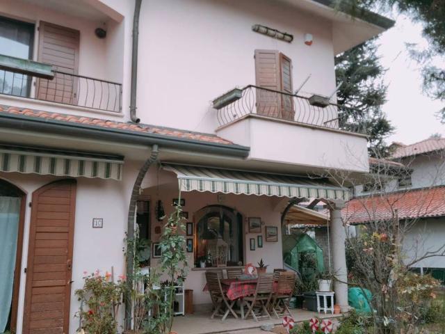 Villa Indipendente in vendita a San Vittore Olona, Milano