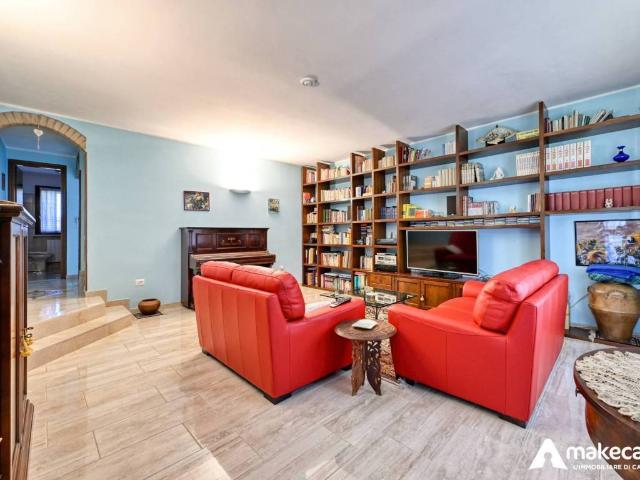 Villa Indipendente in vendita a San Zenone Al Lambro, Lombardia