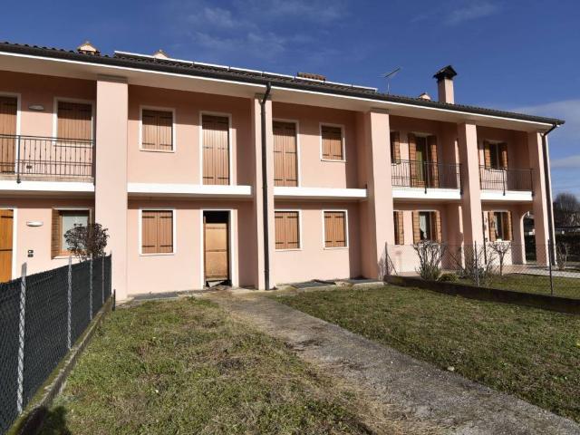 Villa Indipendente in vendita a Fonte, San Zenone Degli Ezzelini