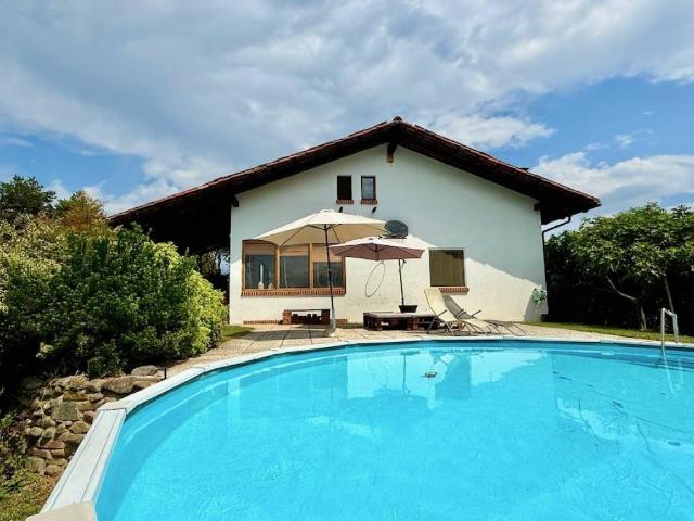 Villa Indipendente in vendita a Piemonte, Biella