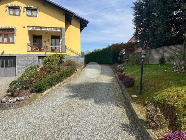 Villa Indipendente in vendita a Piemonte, Biella