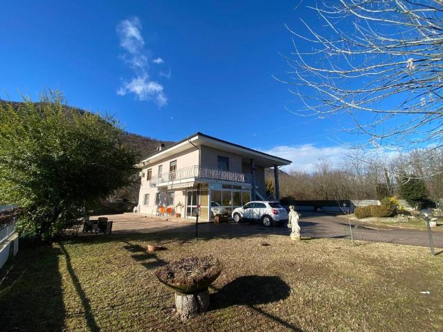 Villa Indipendente in vendita a Piemonte, Torino